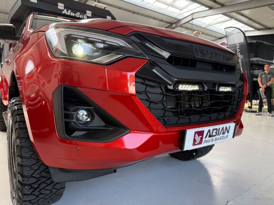 ISUZU D-MAX