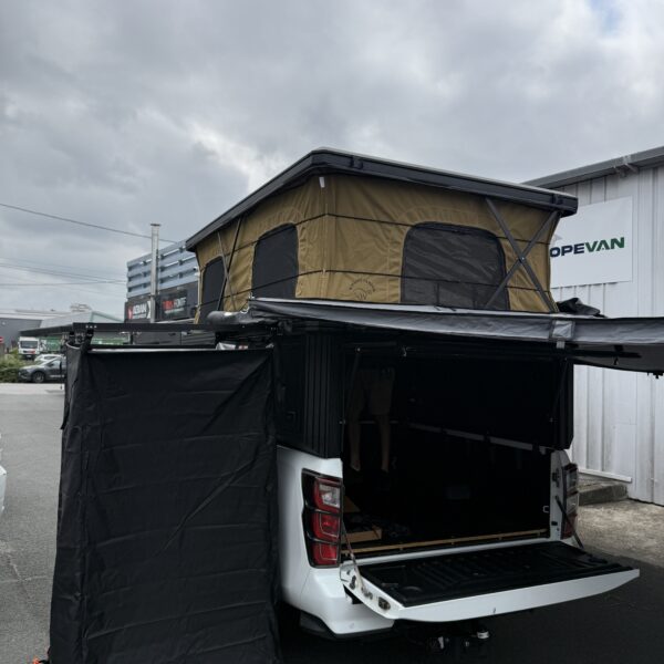 Hardtop aluminium Traveller avec toit relevable – Image 2