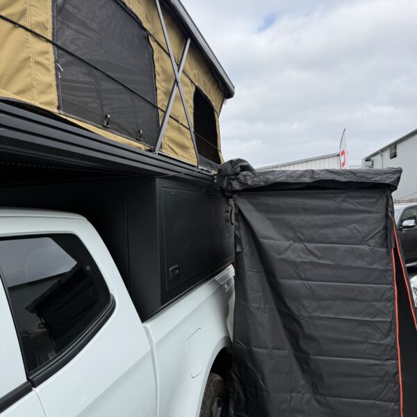 Hardtop aluminium Traveller avec toit relevable – Image 19
