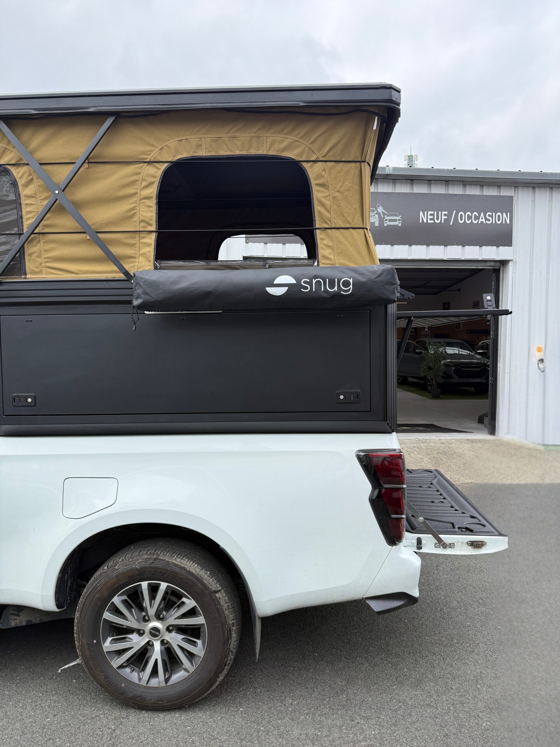 Hardtop aluminium Traveller avec toit relevable – Image 24