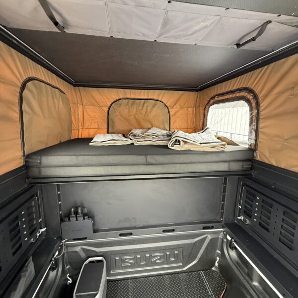 Hardtop aluminium Traveller avec toit relevable – Image 3