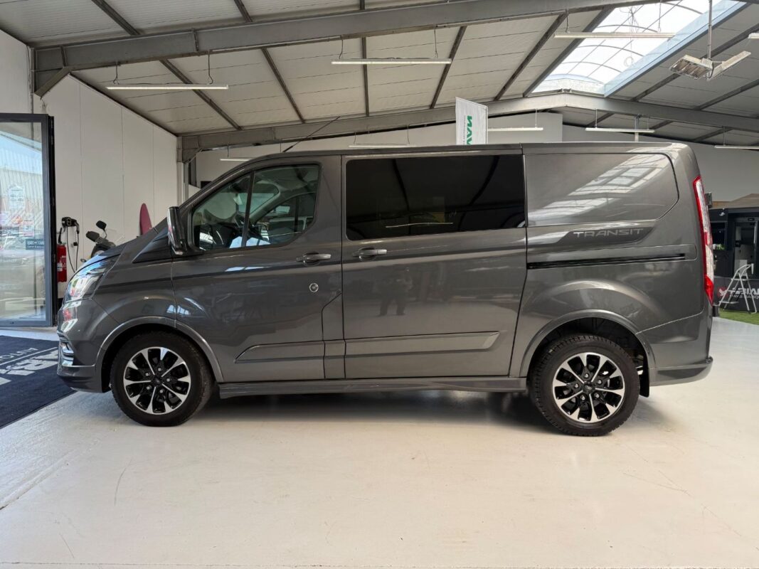 FORD TRANSIT CUSTOM CABINE APPROFONDIE