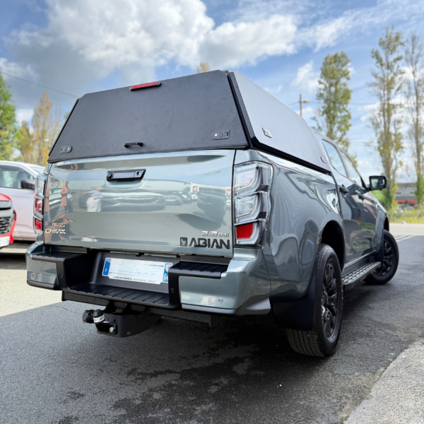 Hardtop fermé (sans vitre) aluminium noir CW Isuzu D-Max Double Cab 2020+