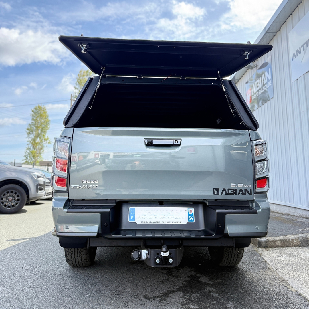 Hardtop fermé (sans vitre) aluminium noir CW Isuzu D-Max Double Cab 2020+ – Image 6