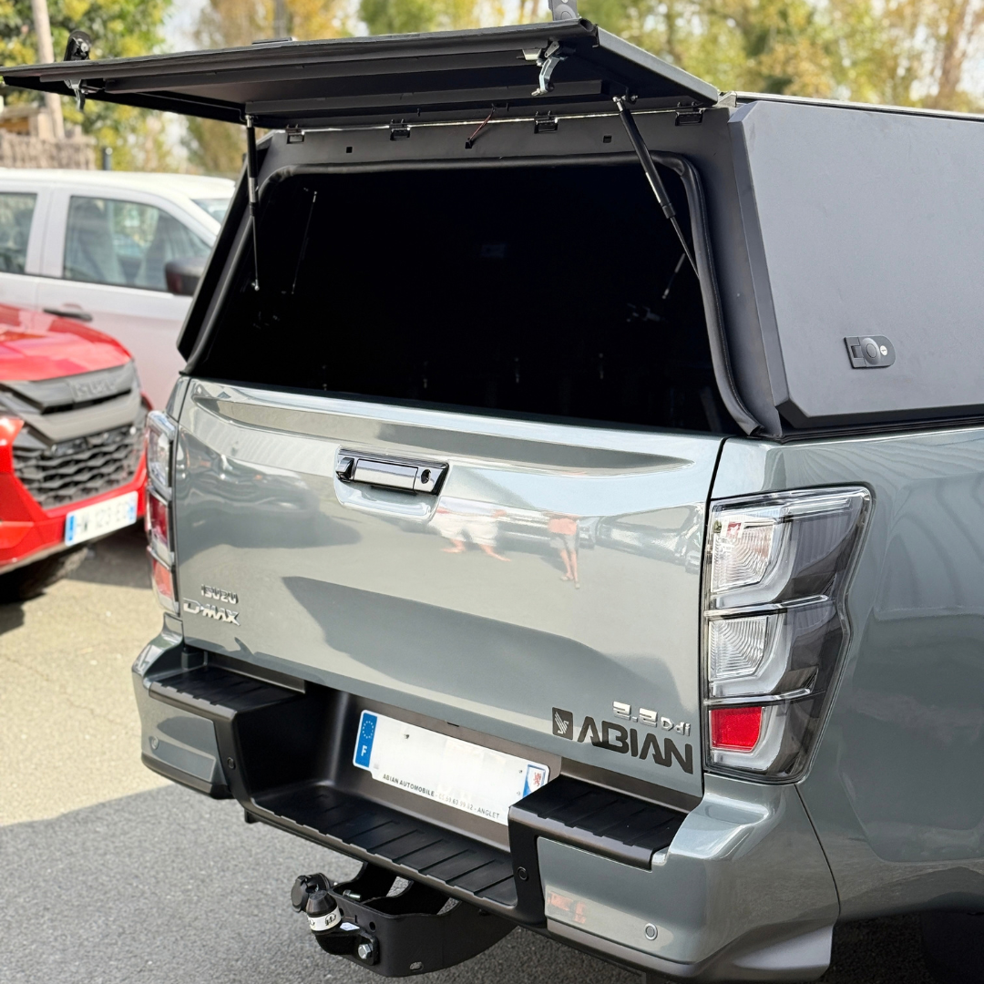 Hardtop fermé (sans vitre) aluminium noir CW Isuzu D-Max Double Cab 2020+ – Image 19