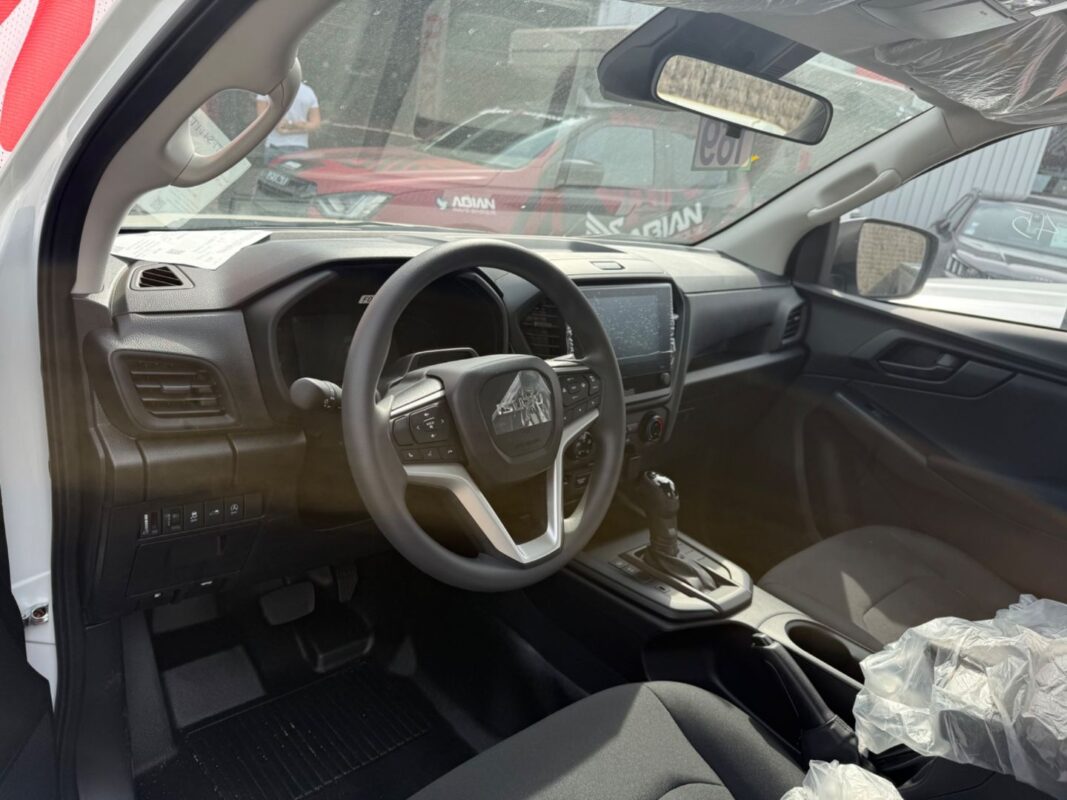 ISUZU D-MAX